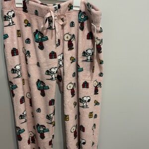 Charlie Brown Berkshire snoopy peanuts holiday plush pajamas
